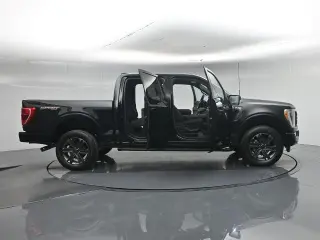 Ford F-150 2023 4x4 XLT 4p SuperCrew 6.5 ft. SB