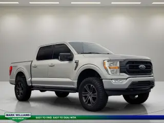 Ford F-150 2021 4x4 XLT 4dr SuperCrew 5.5 ft. SB