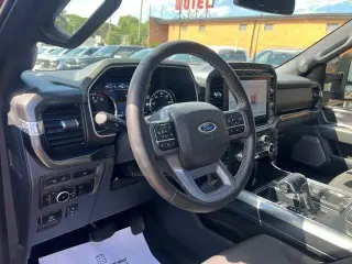 Ford F-150 2023 4x4 XLT 4dr SuperCrew 5.5 ft. SB