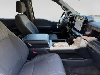 Ford F-150 2024 4x4 STX 4p SuperCab 5.5 ft. CA
