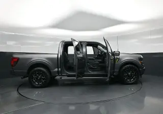 Ford F-150 2024 4x2 STX 4p SuperCrew 5.5 ft. CB