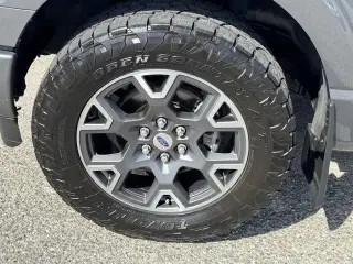 Ford F-150 2024 4x4 STX 4dr SuperCrew 5.5 ft. SB