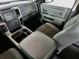 Ram 1500 2016 4x2 SLT 4dr Crew Cab 5.5 ft. SB Pickup
