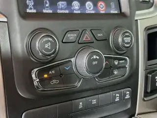 Ram 1500 2016 4x2 SLT 4dr Crew Cab 5.5 ft. SB Pickup