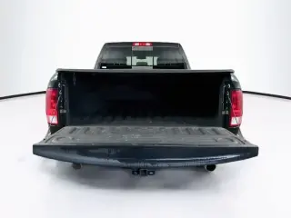 Ram 1500 2016 4x2 SLT 4dr Crew Cab 5.5 ft. SB Pickup