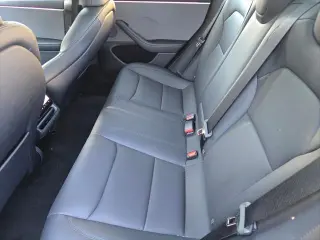 Tesla Model 3 2025 Long Range 4p Fastback