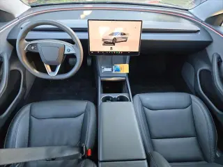Tesla Model 3 2025 Long Range 4p Fastback