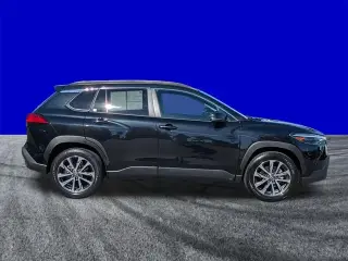 Toyota Corolla Cross 2022 XLE 4dr Crossover