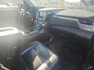 Chevrolet Suburban 2019 4x4 LT 4p SUV