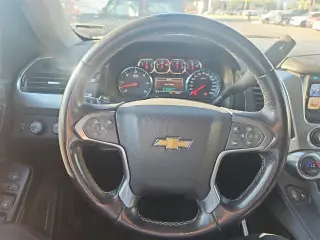 Chevrolet Suburban 2019 4x4 LT 4p SUV