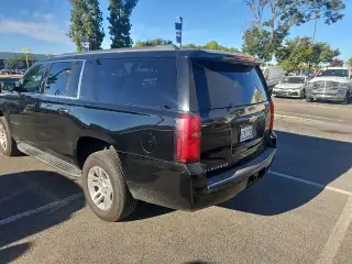 Chevrolet Suburban 2019 4x4 LT 4p SUV