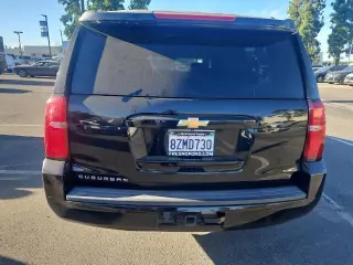 Chevrolet Suburban 2019 4x4 LT 4p SUV