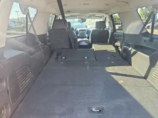Chevrolet Suburban 2019 4x4 LT 4p SUV