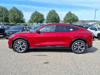 Ford Mustang Mach-E 2023 AWD Premium 4dr SUV