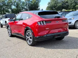 Ford Mustang Mach-E 2023 AWD Premium 4dr SUV