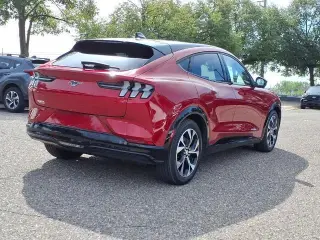 Ford Mustang Mach-E 2023 AWD Premium 4dr SUV