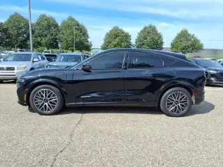 Ford Mustang Mach-E 2024 AWD Premium 4dr SUV