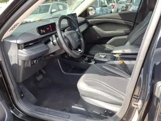 Ford Mustang Mach-E 2024 AWD Premium 4dr SUV