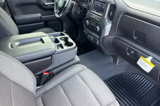 Chevrolet Silverado 1500 2025 4x4 Custom 4dr Crew Cab 5.8 ft. SB