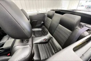 Ford Mustang 2006 GT Deluxe 2dr Convertible
