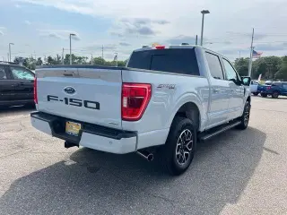 Ford F-150 2023 4x4 XLT 4p SuperCrew 5.5 ft. CB