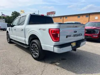 Ford F-150 2023 4x4 XLT 4p SuperCrew 5.5 ft. CB
