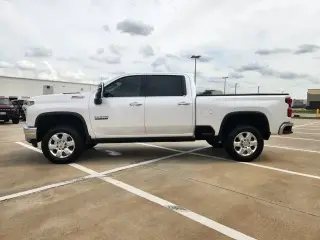 Chevrolet Silverado 2500HD 2022 4x4 LTZ 4dr Crew Cab SB