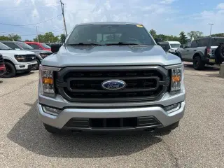 Ford F-150 2023 4x4 XLT 4p SuperCrew 5.5 ft. CB