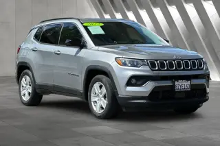 Jeep Compass 2022 Latitude 4dr SUV