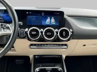 Mercedes-Benz GLA 2025 AWD GLA 250 4MATIC 4dr SUV