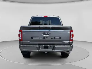 Ford F-150 2022 4x4 Lariat 4p SuperCab 5.5 ft. CA