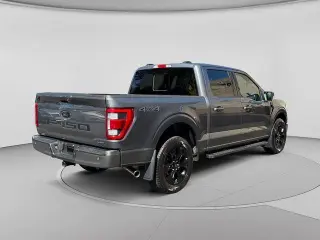Ford F-150 2022 4x4 Lariat 4p SuperCab 5.5 ft. CA