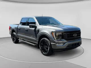 Ford F-150 2022 4x4 Lariat 4p SuperCab 5.5 ft. CA