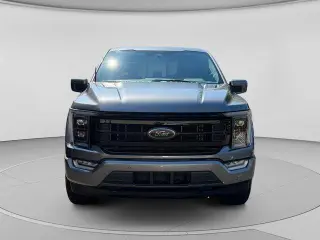 Ford F-150 2022 4x4 Lariat 4p SuperCab 5.5 ft. CA