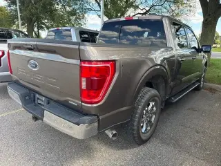 Ford F-150 2021 4x4 XLT 4p SuperCrew 5.5 ft. CB