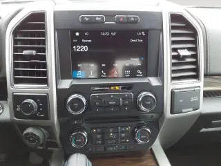 Ford F-150 2018 4x4 Lariat 4dr SuperCrew 5.5 ft. SB