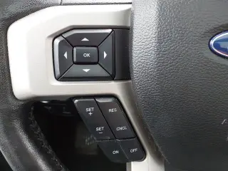Ford F-150 2018 4x4 Lariat 4dr SuperCrew 5.5 ft. SB