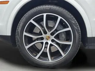 Porsche Cayenne 2021 4x4 S 4p SUV