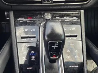 Porsche Cayenne 2021 4x4 S 4p SUV
