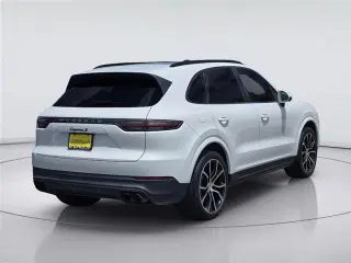 Porsche Cayenne 2021 4x4 S 4p SUV