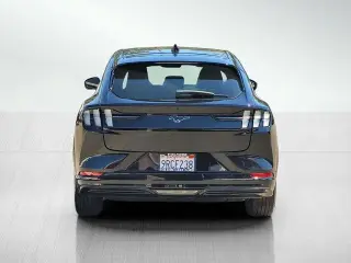 Ford Mustang Mach-E 2024 Premium 4p SUV