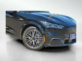 Ford Mustang Mach-E 2024 Premium 4p SUV