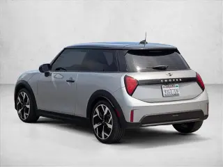 MINI Hardtop 2 Puerta 2025 Cooper 2dr Hatchback