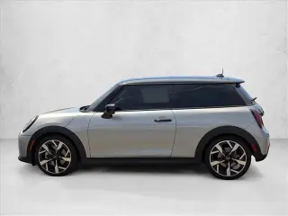 MINI Hardtop 2 Puerta 2025 Cooper 2dr Hatchback