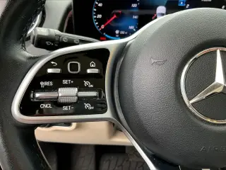 Mercedes-Benz GLB 2023 AWD GLB 250 4MATIC 4dr SUV