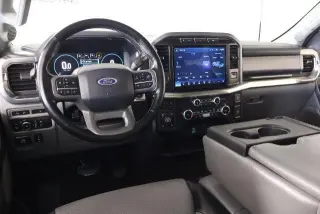Ford F-150 2022 4x4 Lariat 4dr SuperCrew 5.5 ft. SB