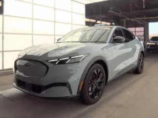 Ford Mustang Mach-E 2024 AWD Select 4dr SUV