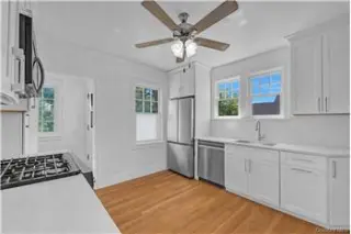 Propiedad de alquiler con 3 dormitorios y 2 baños en Eastchester