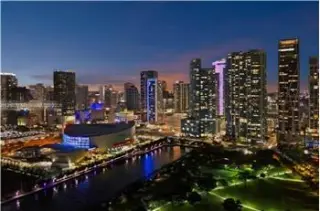 Propiedad de alquiler con 2 dormitorios y 2.5 baños en Miami