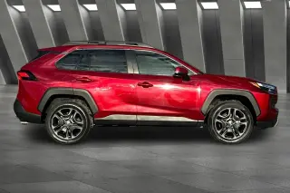 Toyota RAV4 2024 AWD Adventure 4p SUV